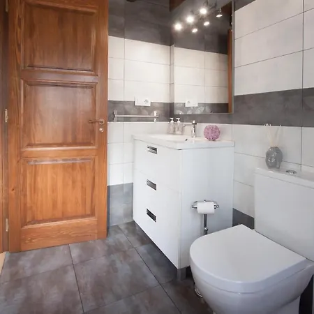 Madre Rosa I, Con La Playa A 12 Km Vv-2412-as * Llanes